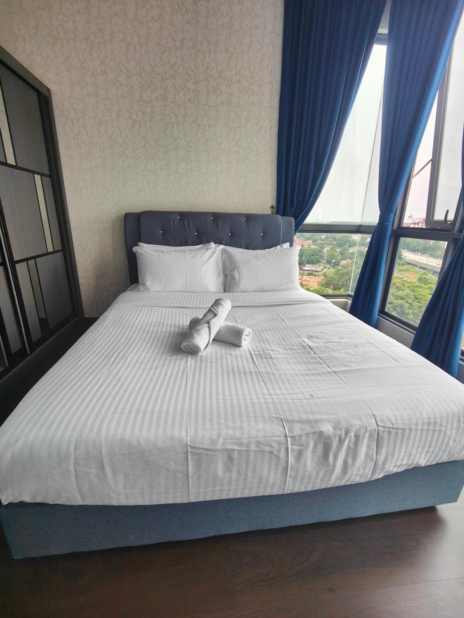 Apartment Sks Pavillion Residences By Stayrene